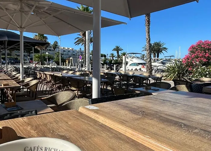 Le Royal Vibes Apartment *